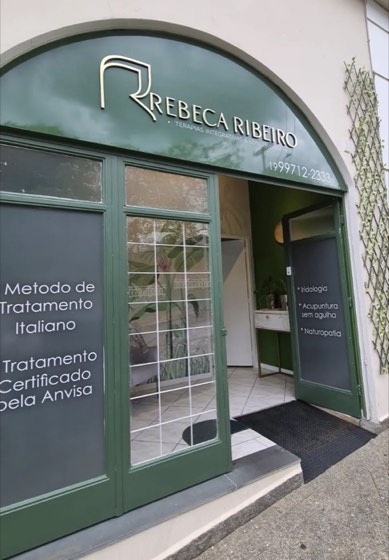 Fachada do consultório de Rebeca Ribeiro em Socorro/SP